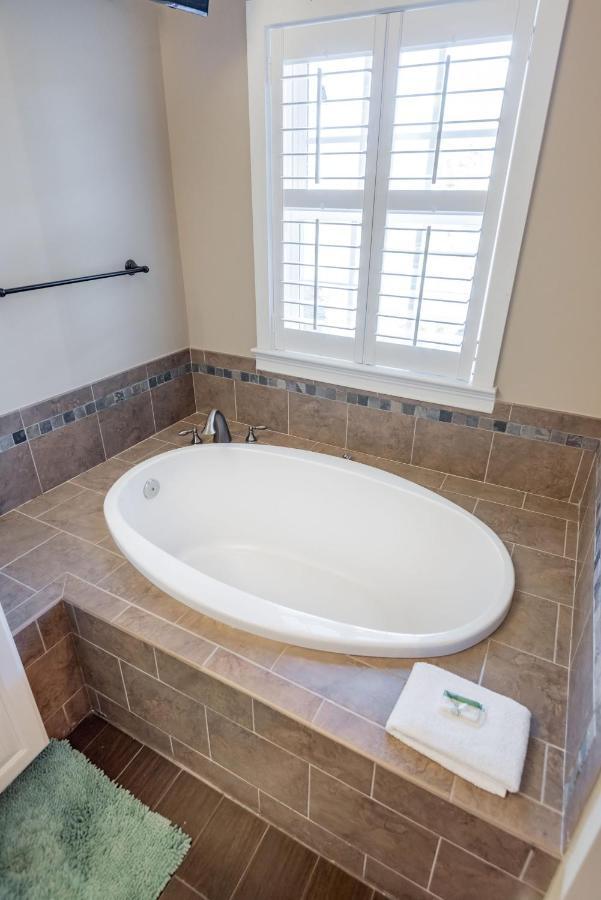 114 W Huron - Sand Castle - Saltwater Pool - Heated Upon Request Folly Beach Exterior foto